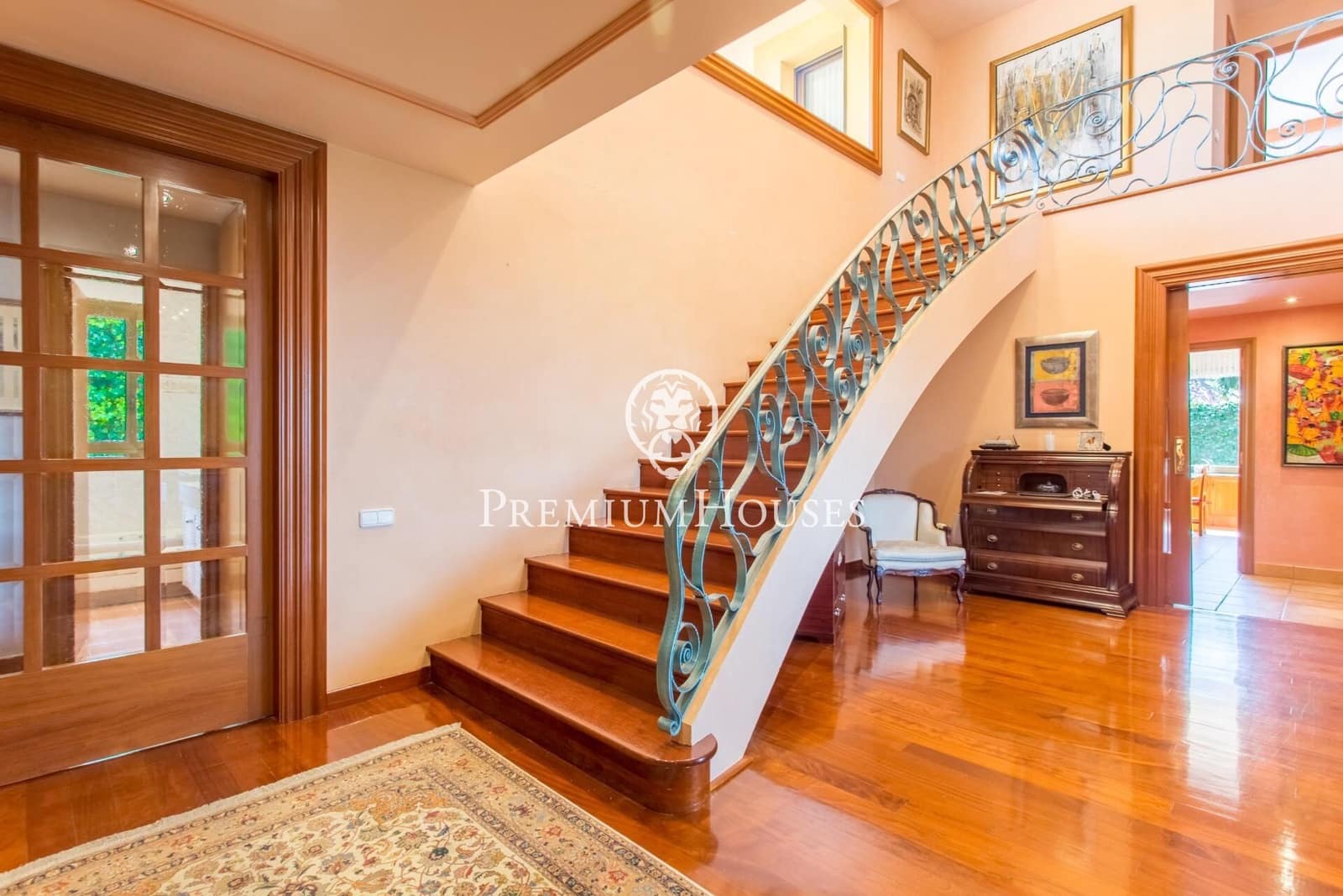5 quarto Moradia para venda em Alella com piscina garagem - 1 980 000 € (Ref: 9205189)