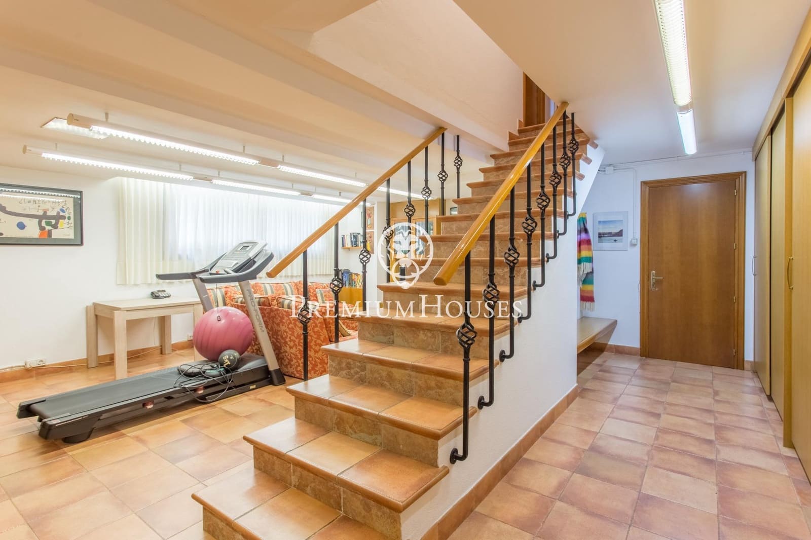 5 quarto Moradia para venda em Alella com piscina garagem - 1 980 000 € (Ref: 9205189)