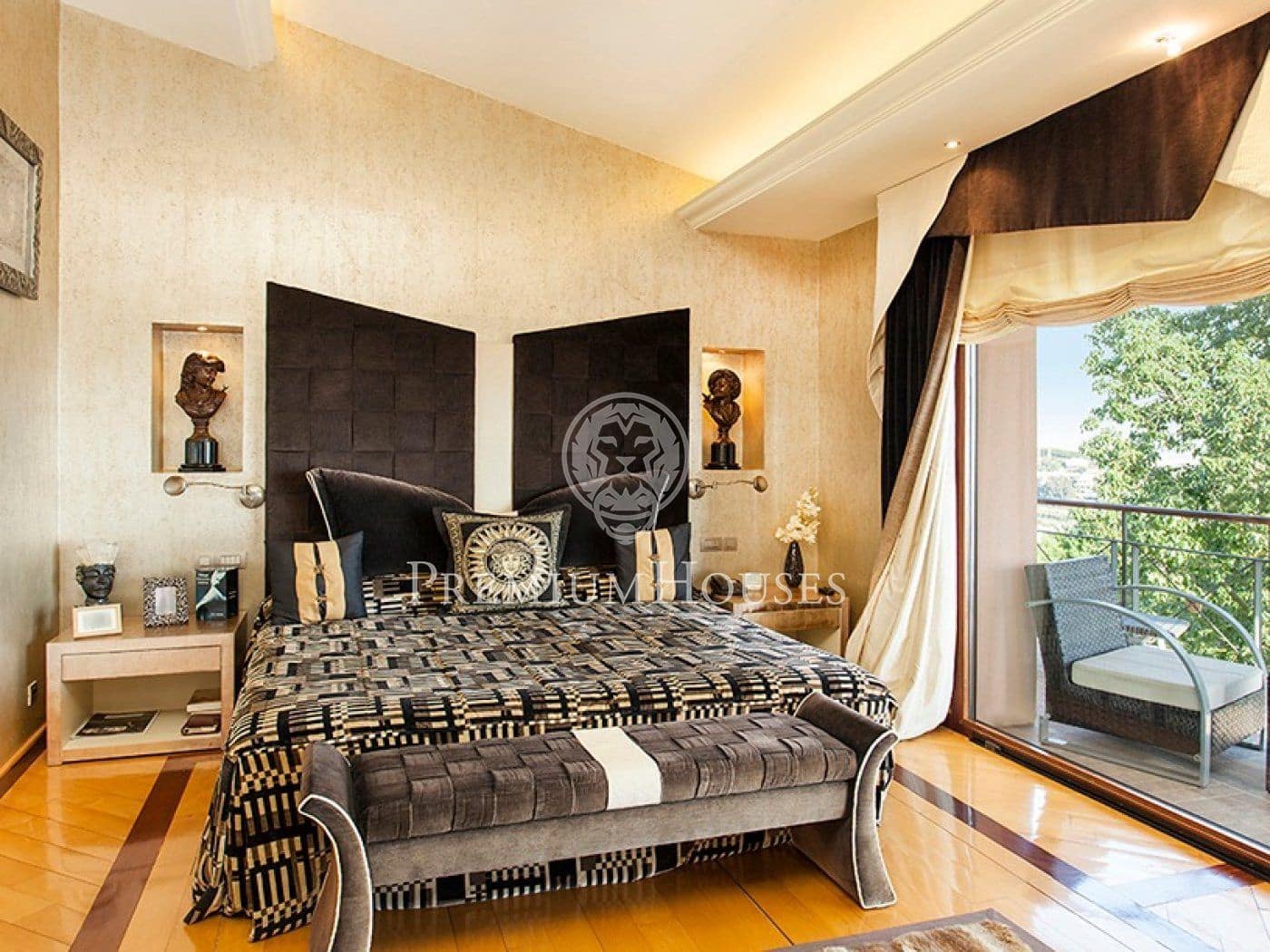 6 slaapkamer Villa te koop in Calella met zwembad garage - € 2.600.000 (Ref: 9205191)