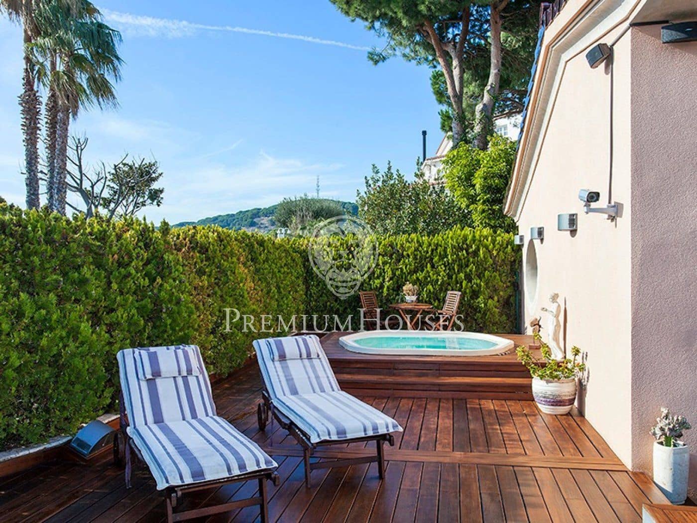 6 slaapkamer Villa te koop in Calella met zwembad garage - € 2.600.000 (Ref: 9205191)
