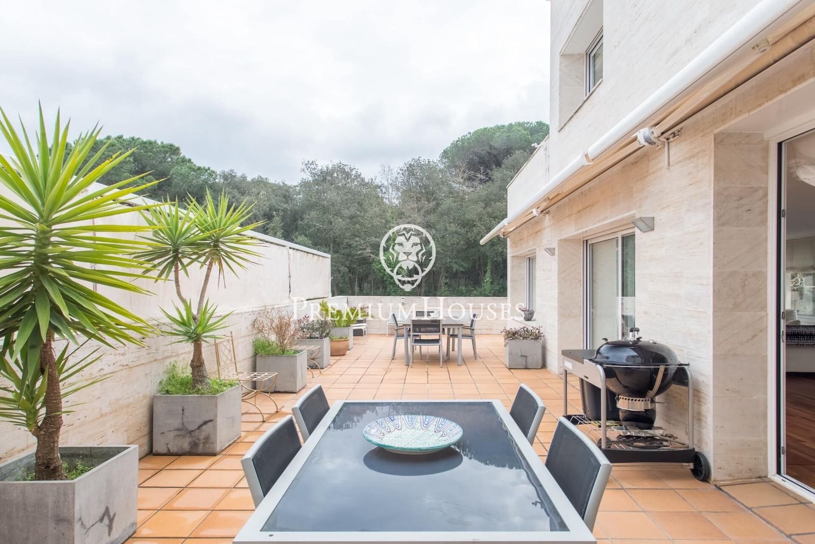 4 sovrum Villa till salu i Vallromanes med pool garage - 780 000 € (Ref: 9205193)