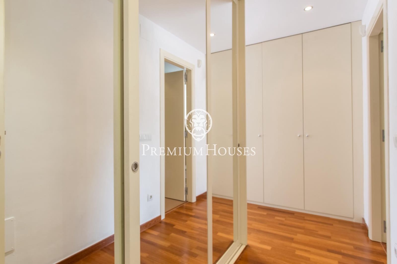 4 sovrum Villa till salu i Vallromanes med pool garage - 780 000 € (Ref: 9205193)