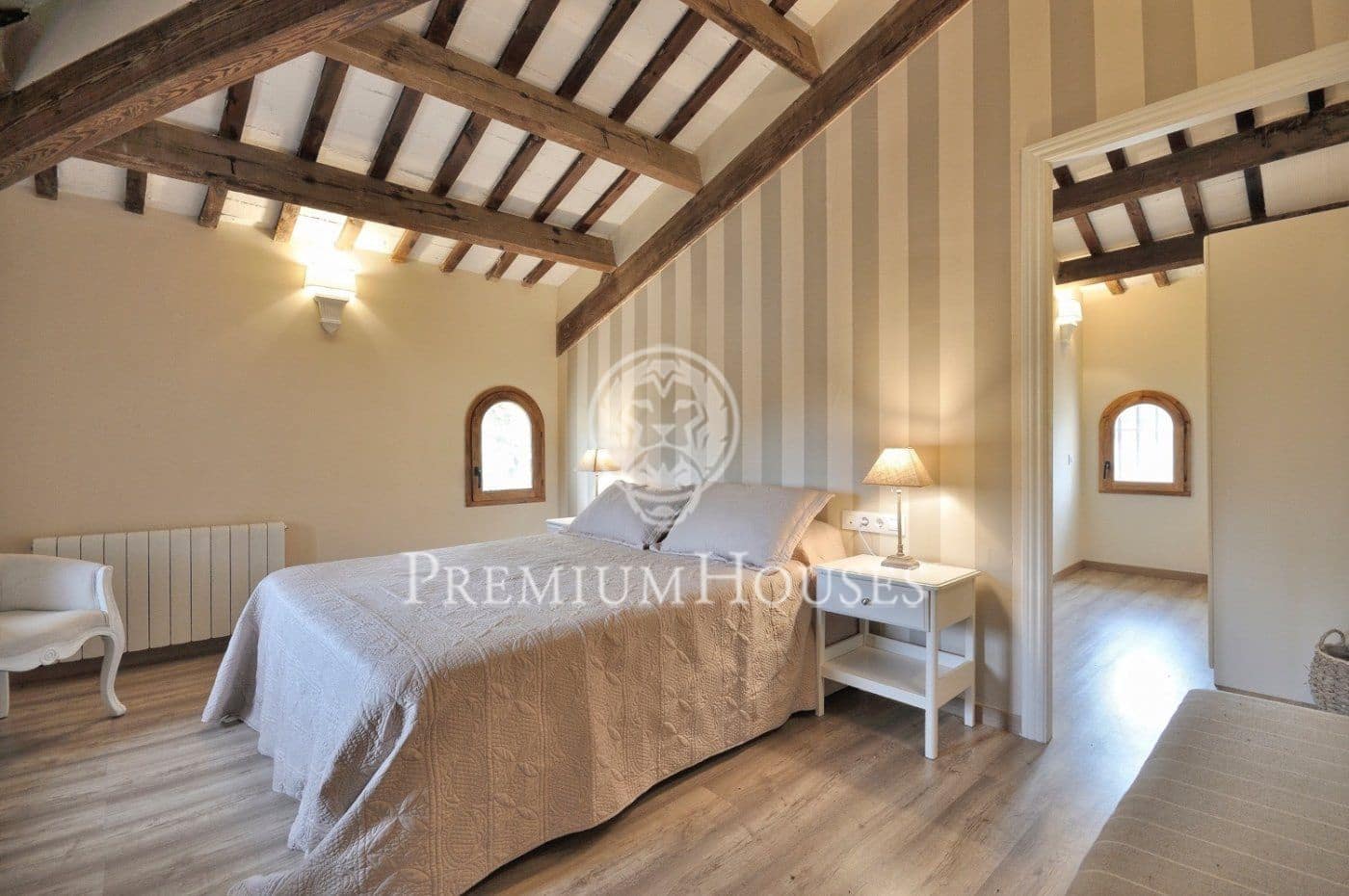 8 sovrum Finca/Hus på landet till salu i Llinars del Valles med pool - 1 100 000 € (Ref: 9205194)