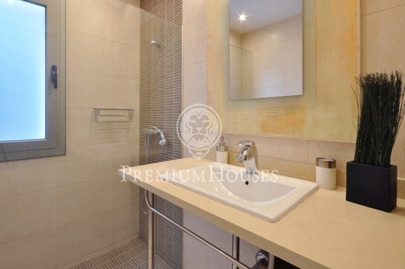 4 camera da letto Villa in vendita in Sant Cebria de Vallalta con piscina - 750.000 € (Rif: 9205195)