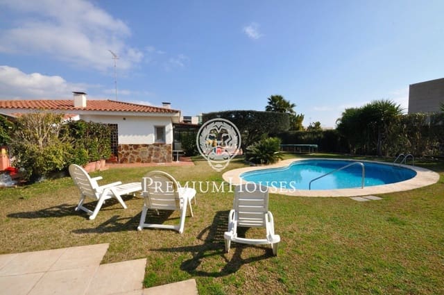 5 bedroom Finca/Country House for sale in Sant Andreu de Llavaneres with pool garage - € 1,485,000 (Ref: 9205198)