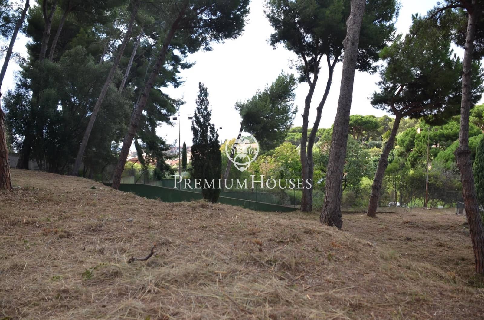 Tontti myytävänä paikassa Alella - 1 500 000 € (Ref: 9205199)