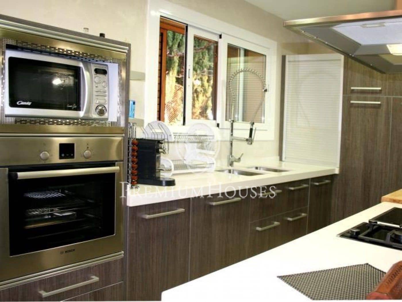 4 slaapkamer Villa te koop in Arenys de Mar met garage - € 840.000 (Ref: 9205202)