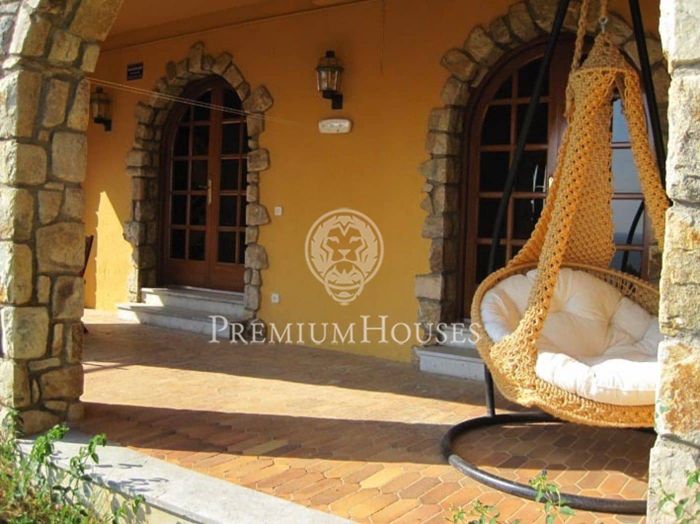 4 slaapkamer Villa te koop in Arenys de Mar met garage - € 840.000 (Ref: 9205202)