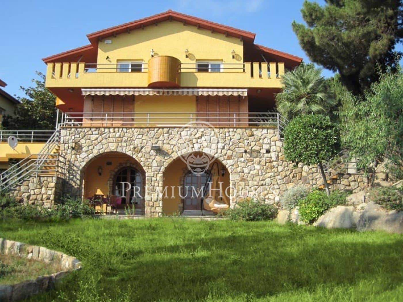 4 slaapkamer Villa te koop in Arenys de Mar met garage - € 840.000 (Ref: 9205202)