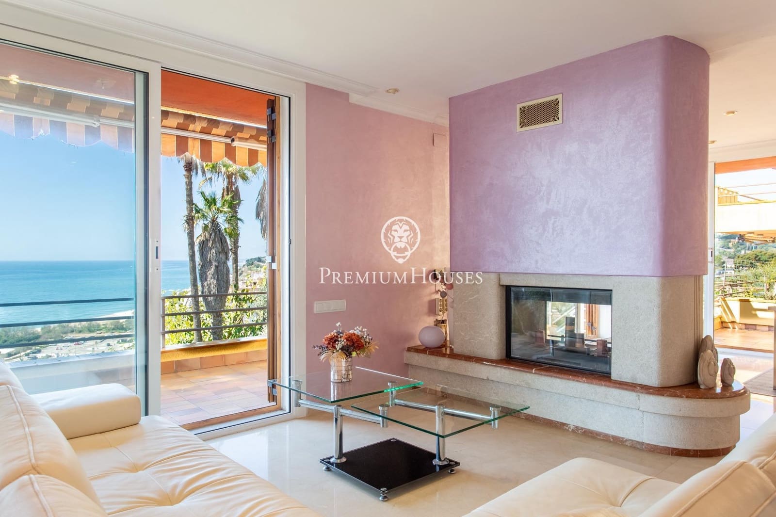 Chalet de 4 habitaciones en Arenys de Mar en venta con garaje - 798.000 € (Ref: 9205202)