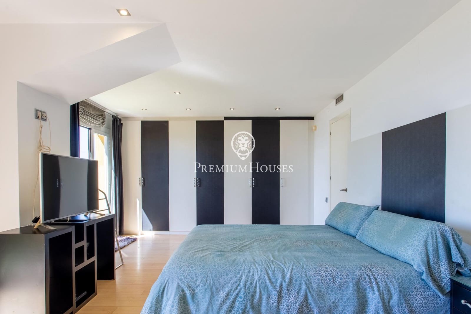 4 makuuhuone Huvila myytävänä paikassa Arenys de Mar mukana 
autotalli - 798 000 € (Ref: 9205202)