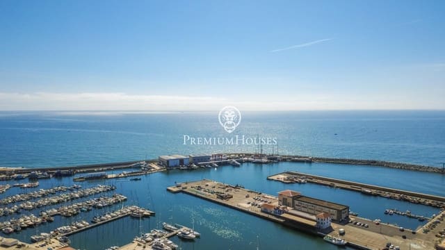 4 makuuhuone Huvila myytävänä paikassa Arenys de Mar mukana 
autotalli - 798 000 € (Ref: 9205202)