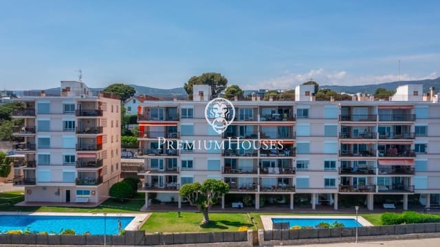 3 quarto Apartamento para venda em Sant Andreu de Llavaneres com piscina - 650 000 € (Ref: 9205206)