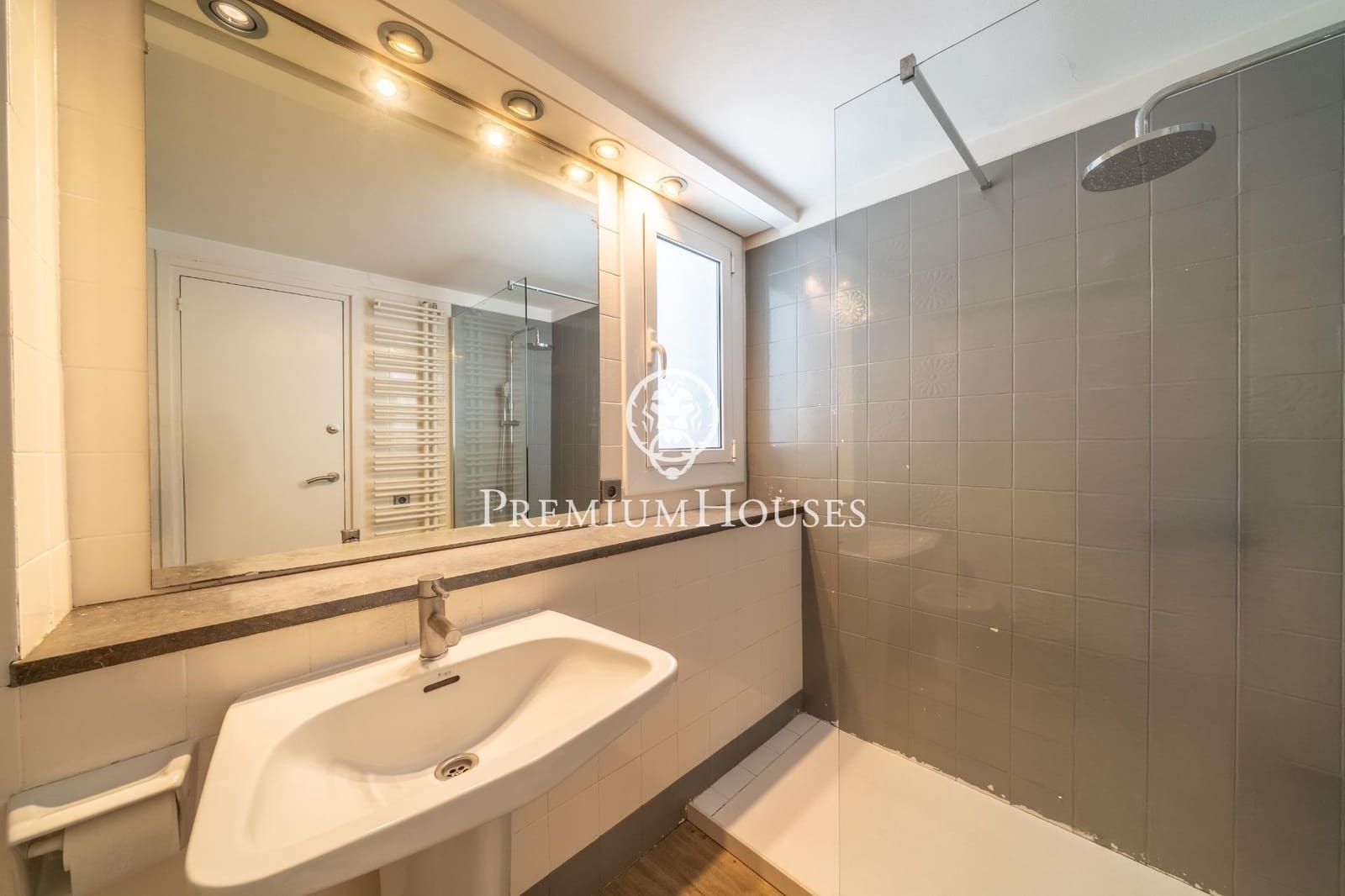 3 camera da letto Appartamento in vendita in Sant Andreu de Llavaneres con piscina - 650.000 € (Rif: 9205206)