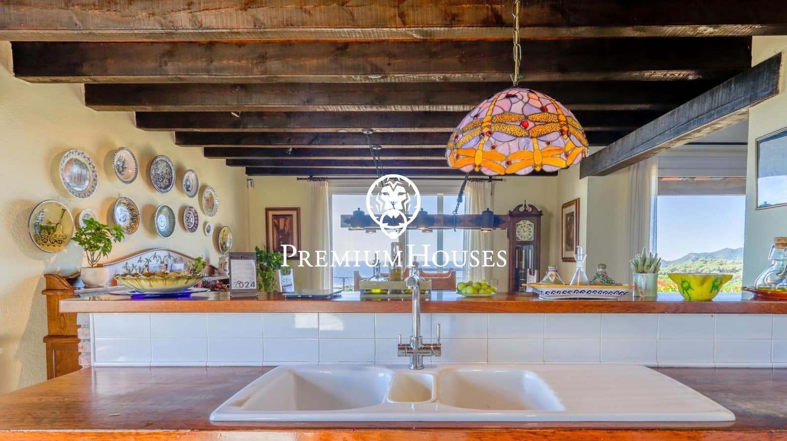 6 slaapkamer Finca/Landhuis te koop in Mataro met garage - € 1.390.000 (Ref: 9205210)