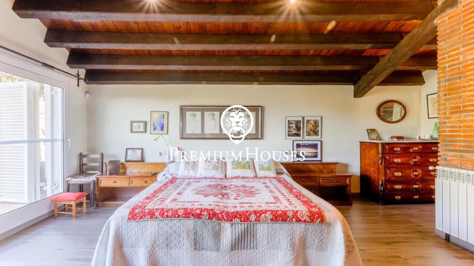 6 slaapkamer Finca/Landhuis te koop in Mataro met garage - € 1.390.000 (Ref: 9205210)