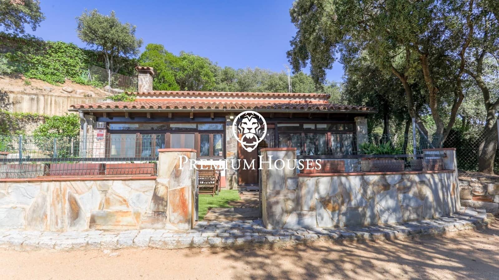 6 slaapkamer Finca/Landhuis te koop in Mataro met garage - € 1.390.000 (Ref: 9205210)