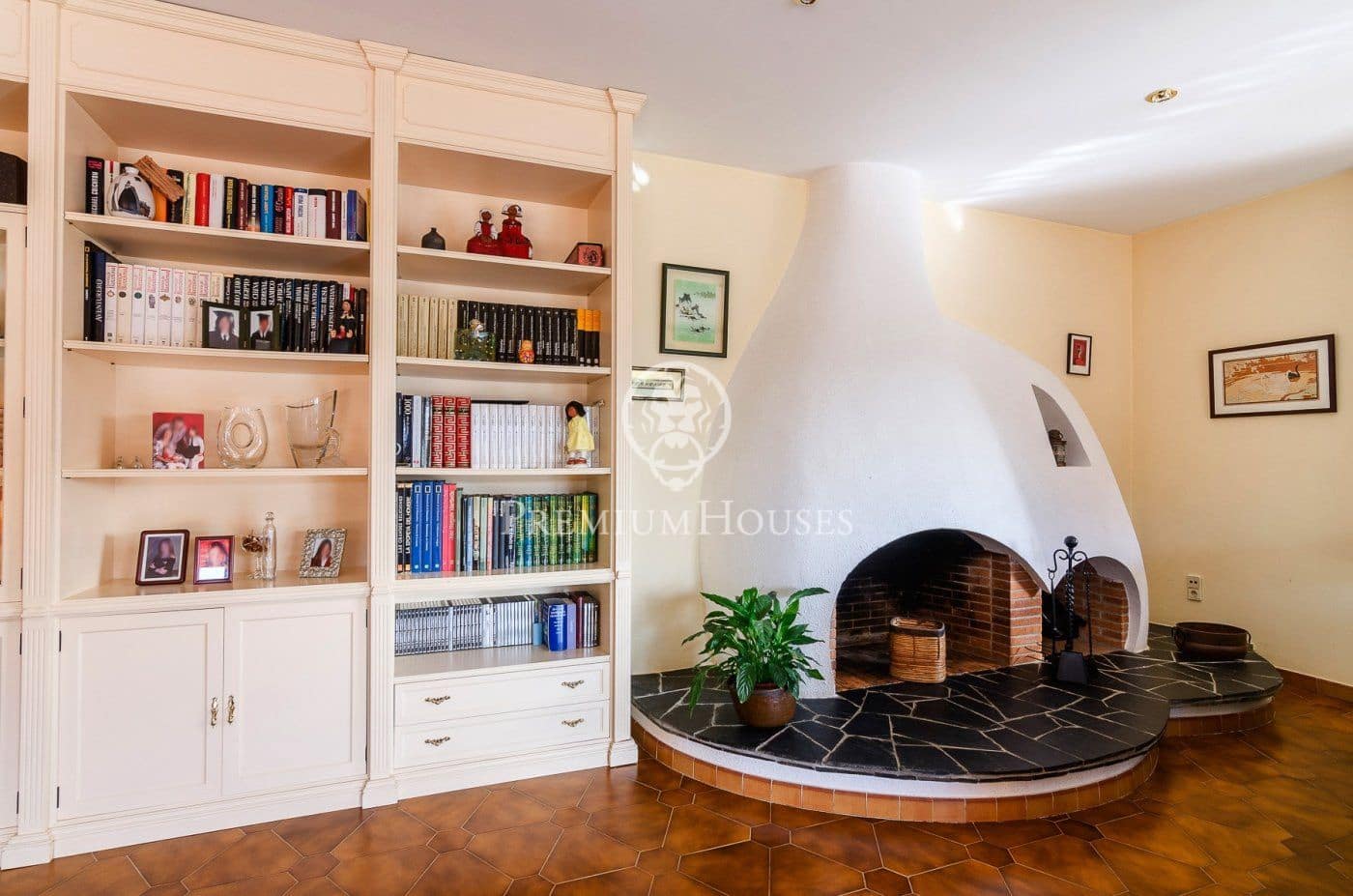 5 chambre Villa/Maison à vendre à Sant Andreu de Llavaneres avec piscine - 1 550 000 € (Ref: 9205211)