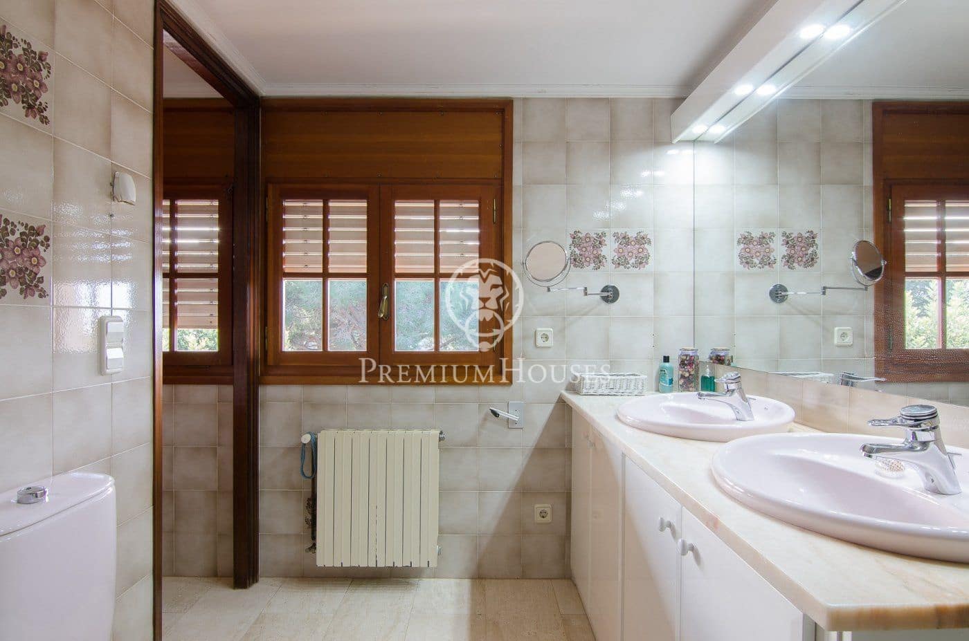 5 chambre Villa/Maison à vendre à Sant Andreu de Llavaneres avec piscine - 1 550 000 € (Ref: 9205211)