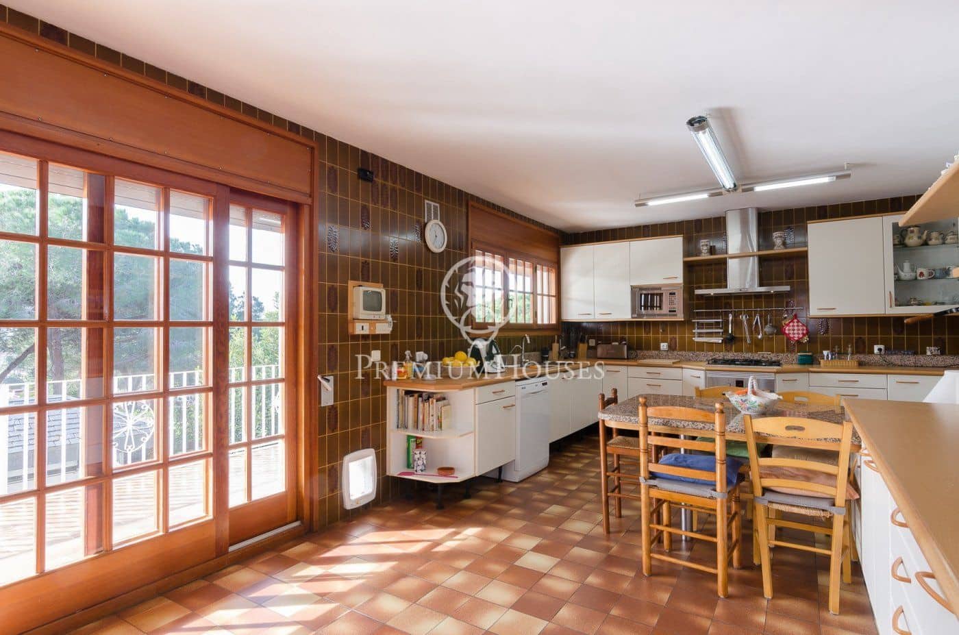 5 chambre Villa/Maison à vendre à Sant Andreu de Llavaneres avec piscine - 1 550 000 € (Ref: 9205211)