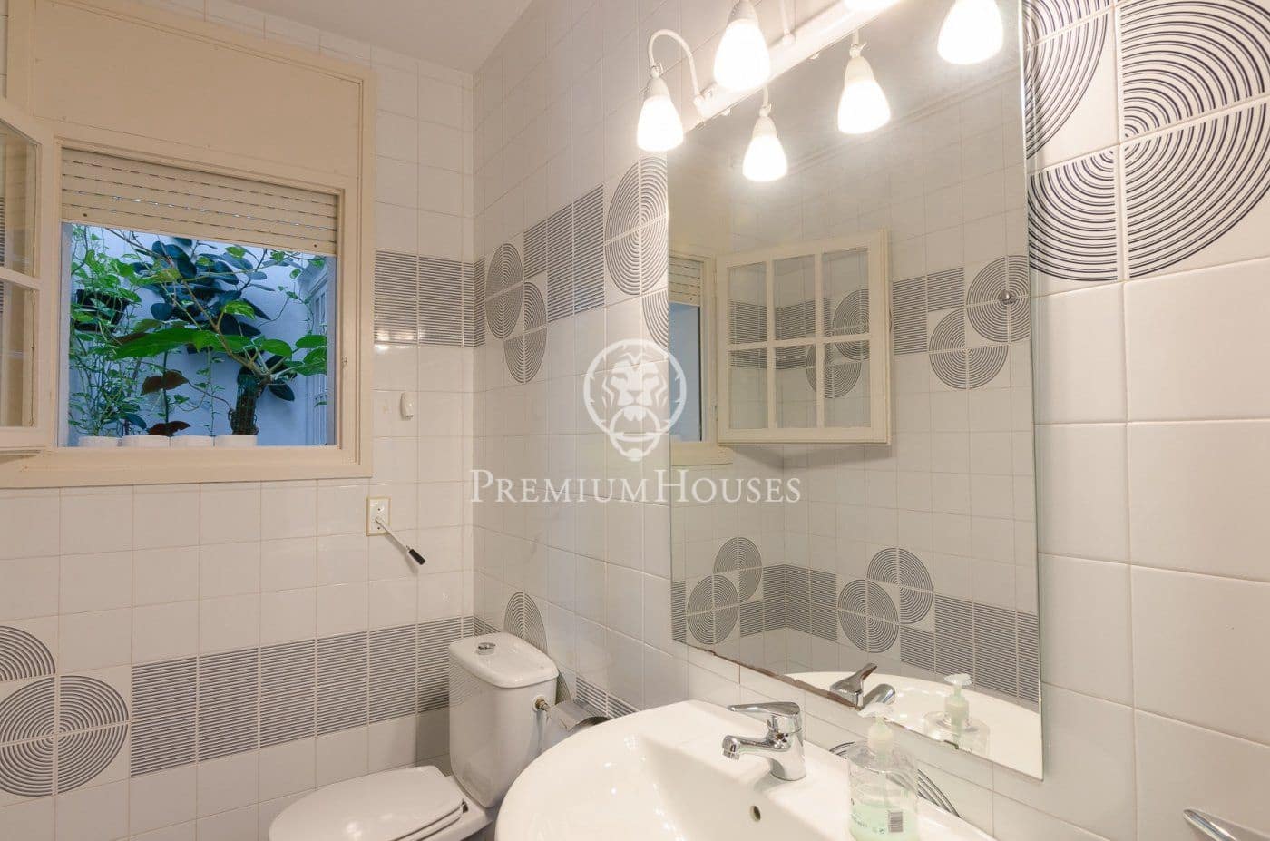 5 chambre Villa/Maison à vendre à Sant Andreu de Llavaneres avec piscine - 1 550 000 € (Ref: 9205211)