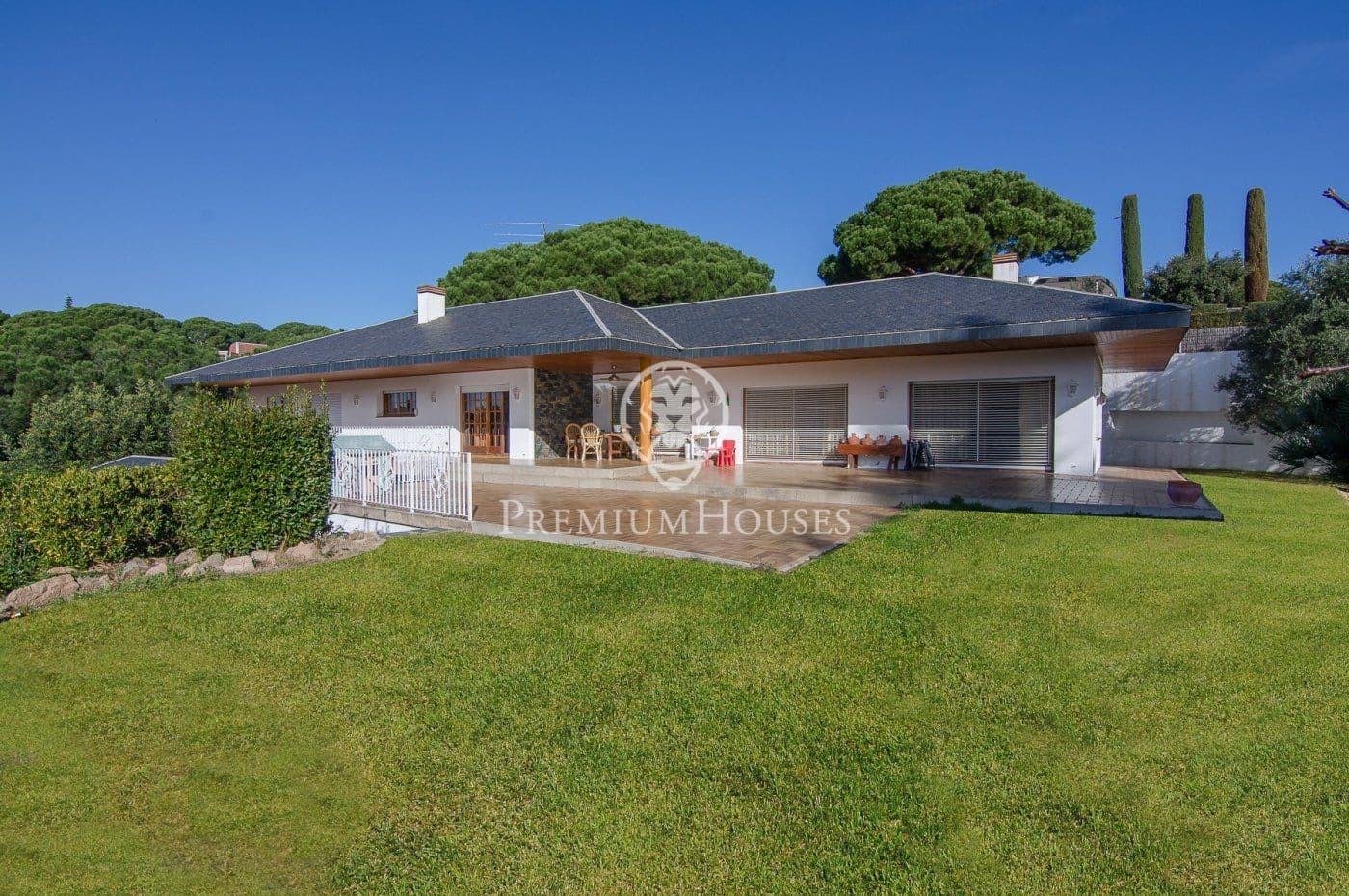 5 chambre Villa/Maison à vendre à Sant Andreu de Llavaneres avec piscine - 1 550 000 € (Ref: 9205211)