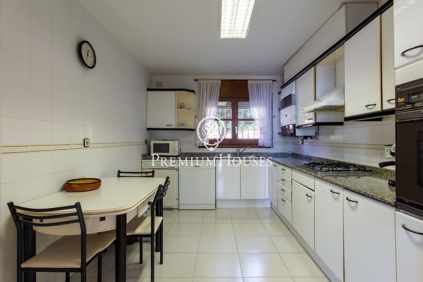 7 slaapkamer Huis te koop in Sant Andreu de Llavaneres met garage - € 870.000 (Ref: 9215022)