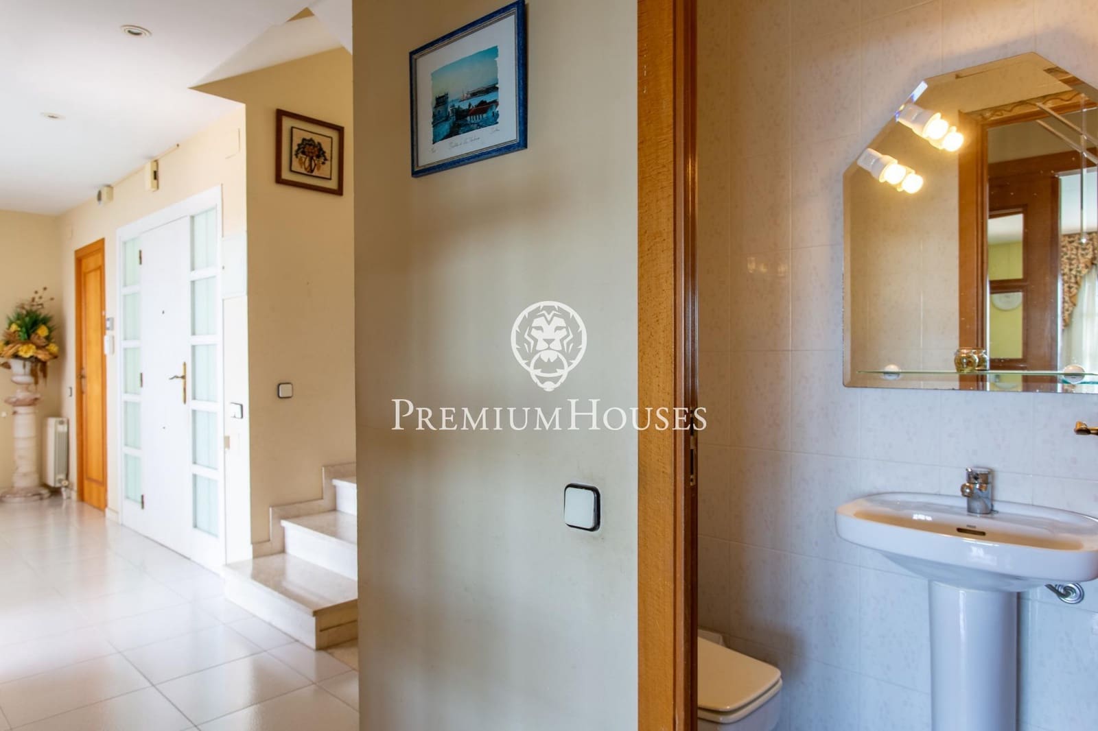 7 slaapkamer Huis te koop in Sant Andreu de Llavaneres met garage - € 870.000 (Ref: 9215022)