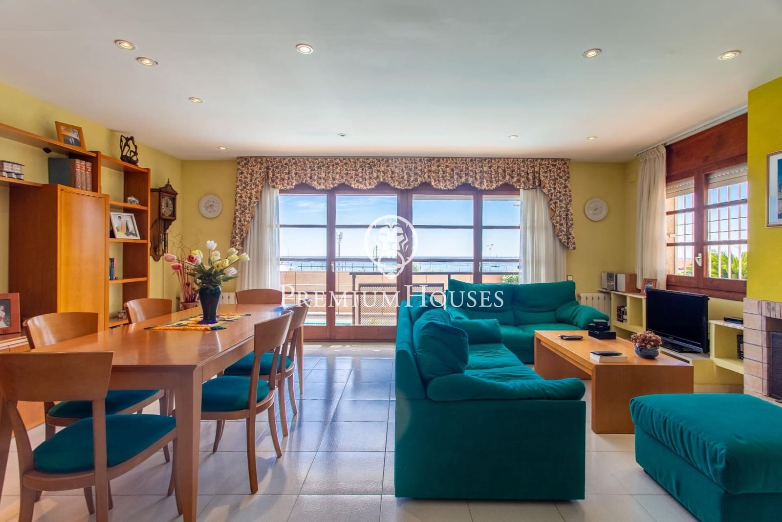 7 slaapkamer Huis te koop in Sant Andreu de Llavaneres met garage - € 870.000 (Ref: 9215022)