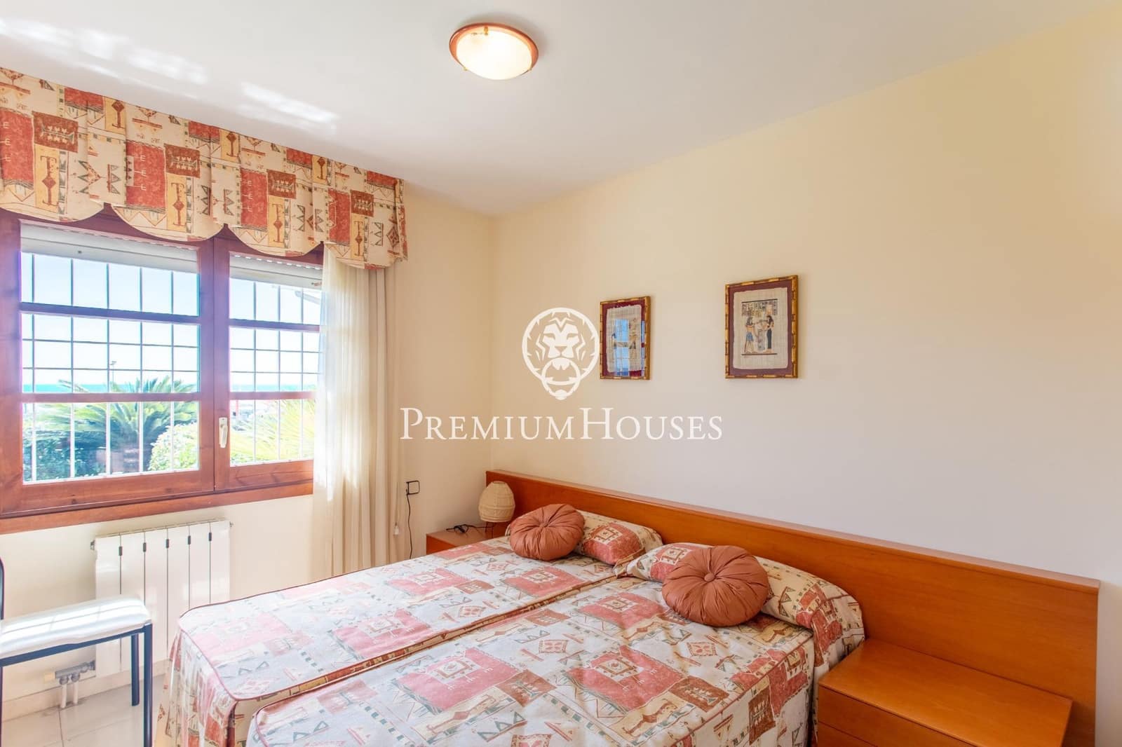 7 slaapkamer Huis te koop in Sant Andreu de Llavaneres met garage - € 870.000 (Ref: 9215022)