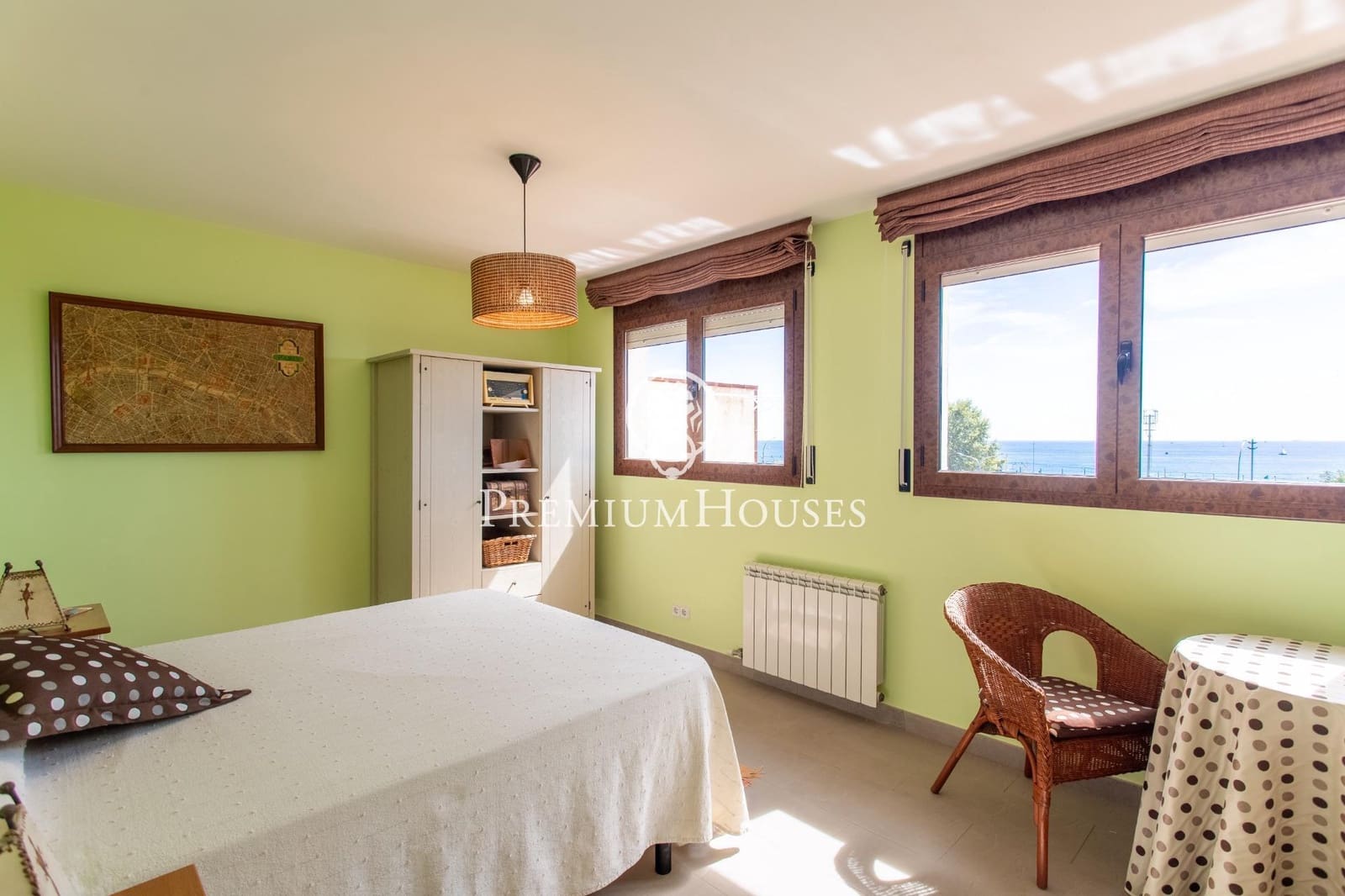 7 slaapkamer Huis te koop in Sant Andreu de Llavaneres met garage - € 870.000 (Ref: 9215022)