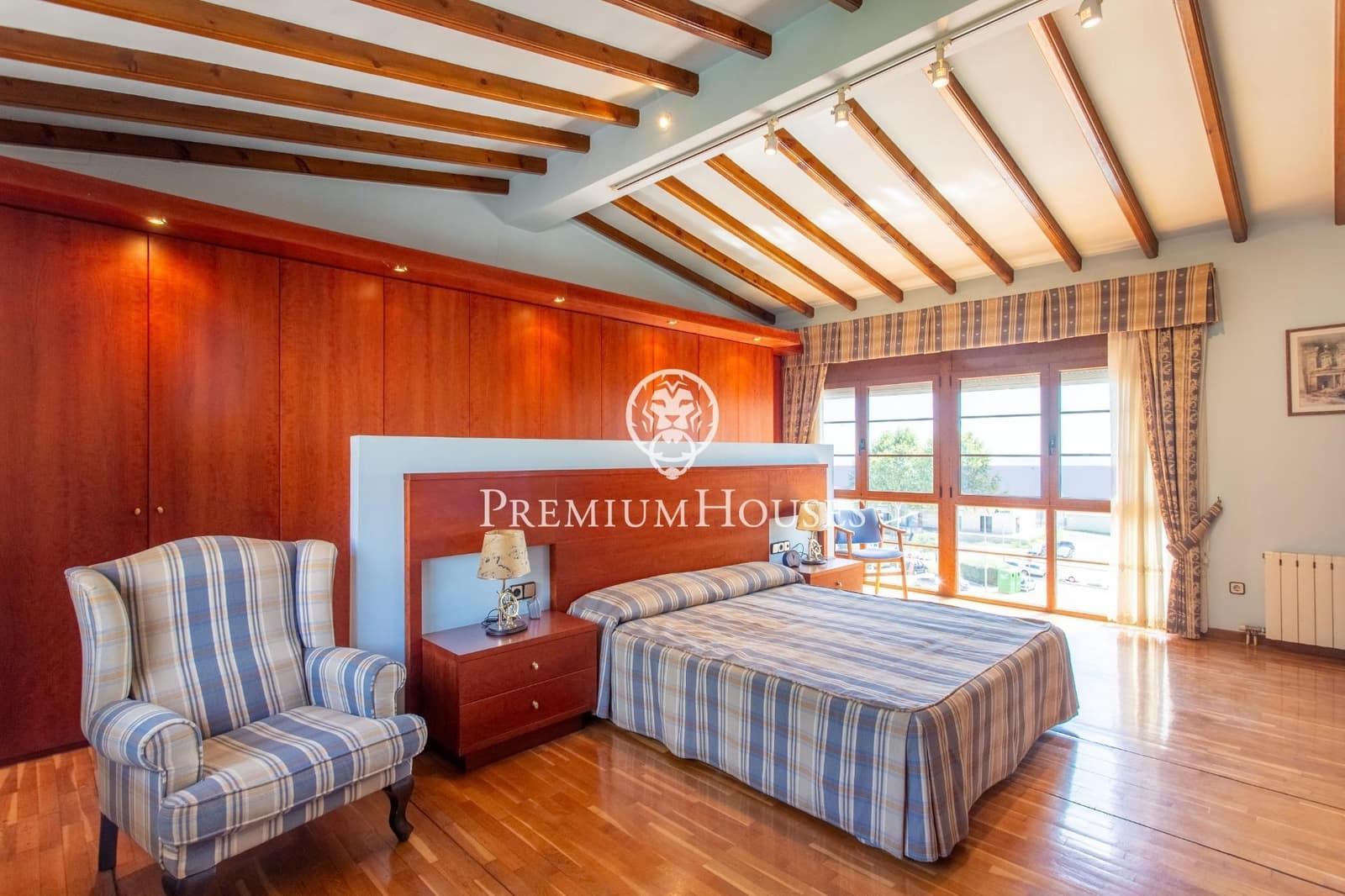 7 slaapkamer Huis te koop in Sant Andreu de Llavaneres met garage - € 870.000 (Ref: 9215022)