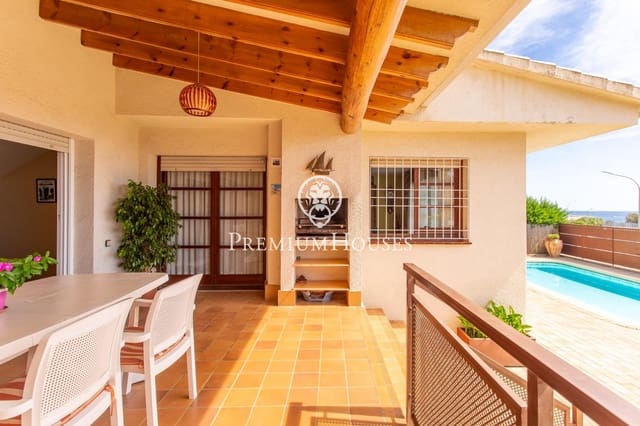 7 soverom Hus til salgs i Sant Andreu de Llavaneres med garasje - € 870 000 (Ref: 9215022)