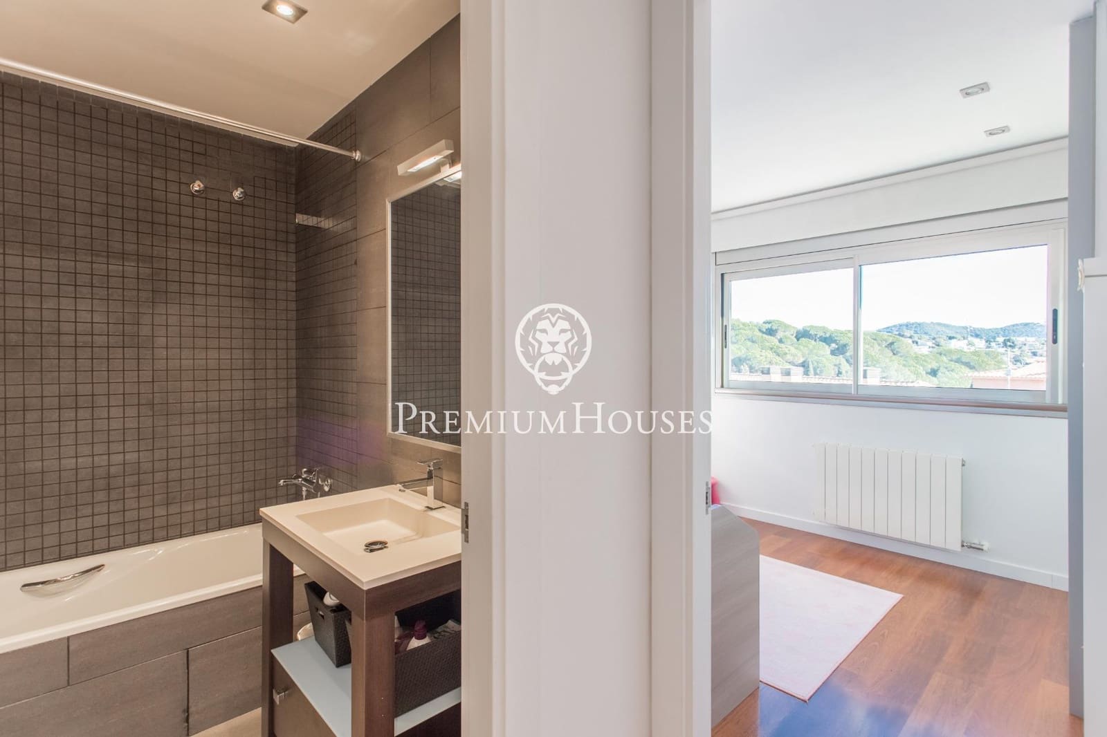 3 Zimmer Reihenhaus zu verkaufen in Vilassar de Dalt mit Pool Garage - 895.000 € (Ref: 9228480)