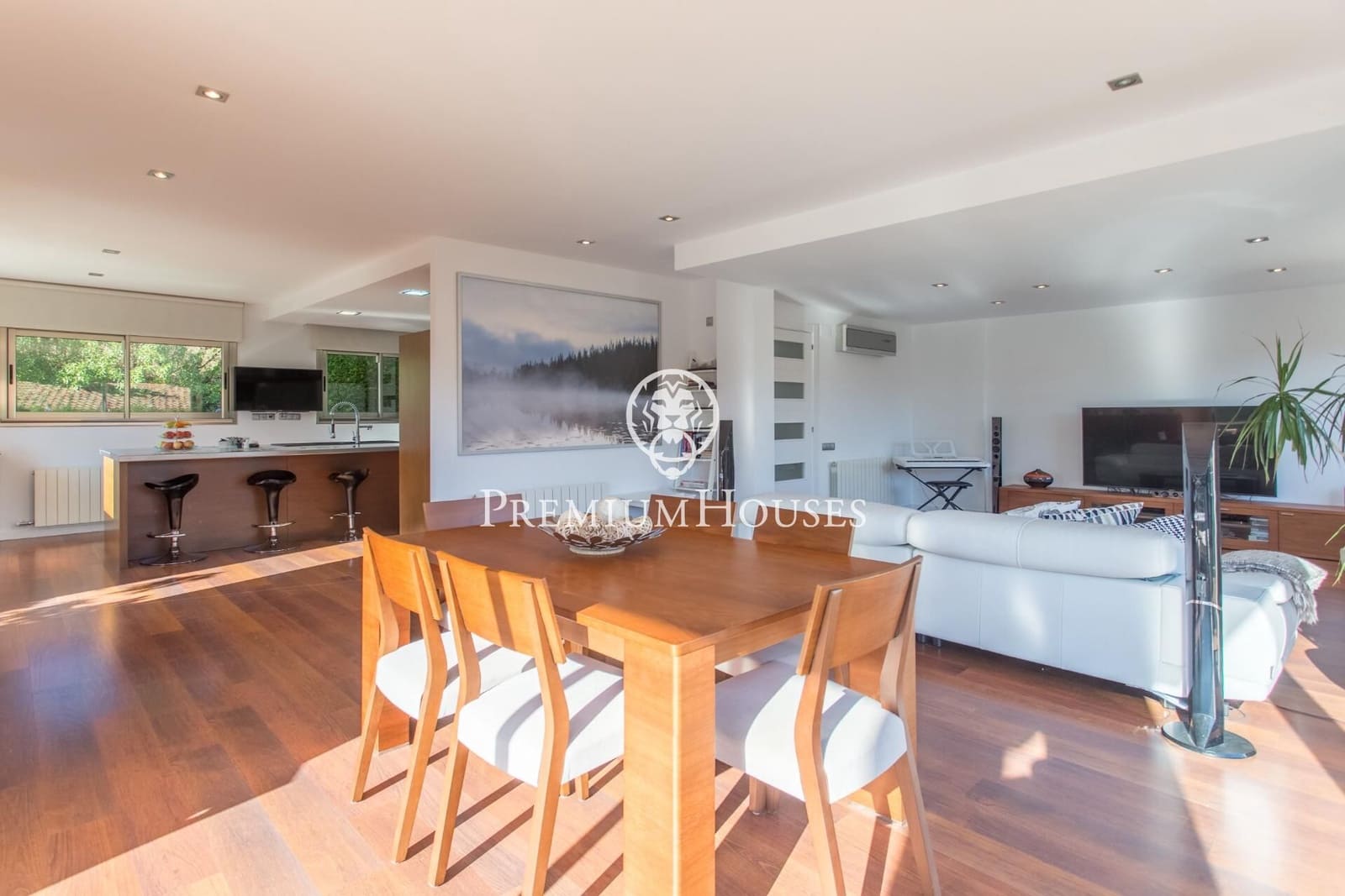 3 Zimmer Reihenhaus zu verkaufen in Vilassar de Dalt mit Pool Garage - 895.000 € (Ref: 9228480)