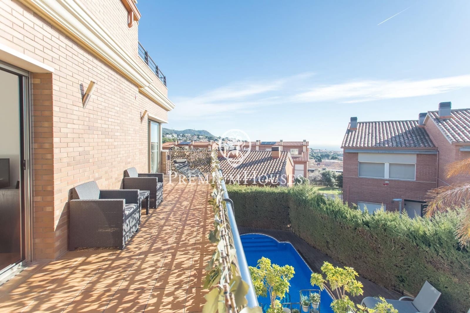 3 Zimmer Reihenhaus zu verkaufen in Vilassar de Dalt mit Pool Garage - 895.000 € (Ref: 9228480)