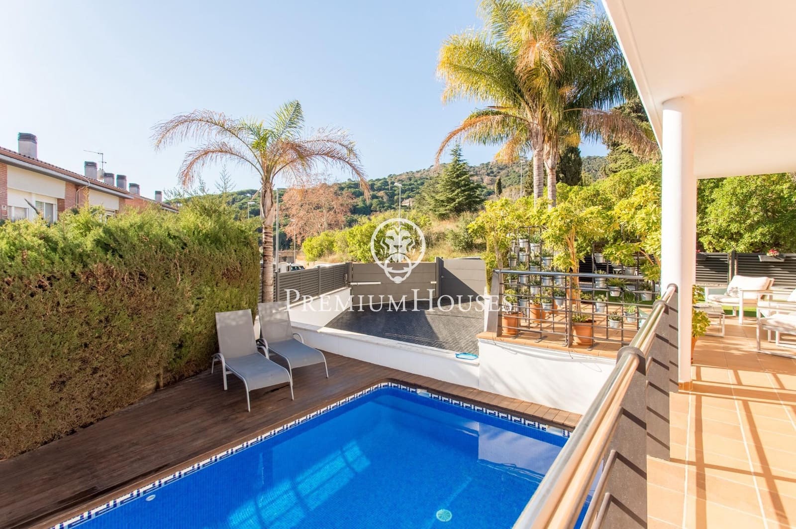 3 Zimmer Reihenhaus zu verkaufen in Vilassar de Dalt mit Pool Garage - 895.000 € (Ref: 9228480)