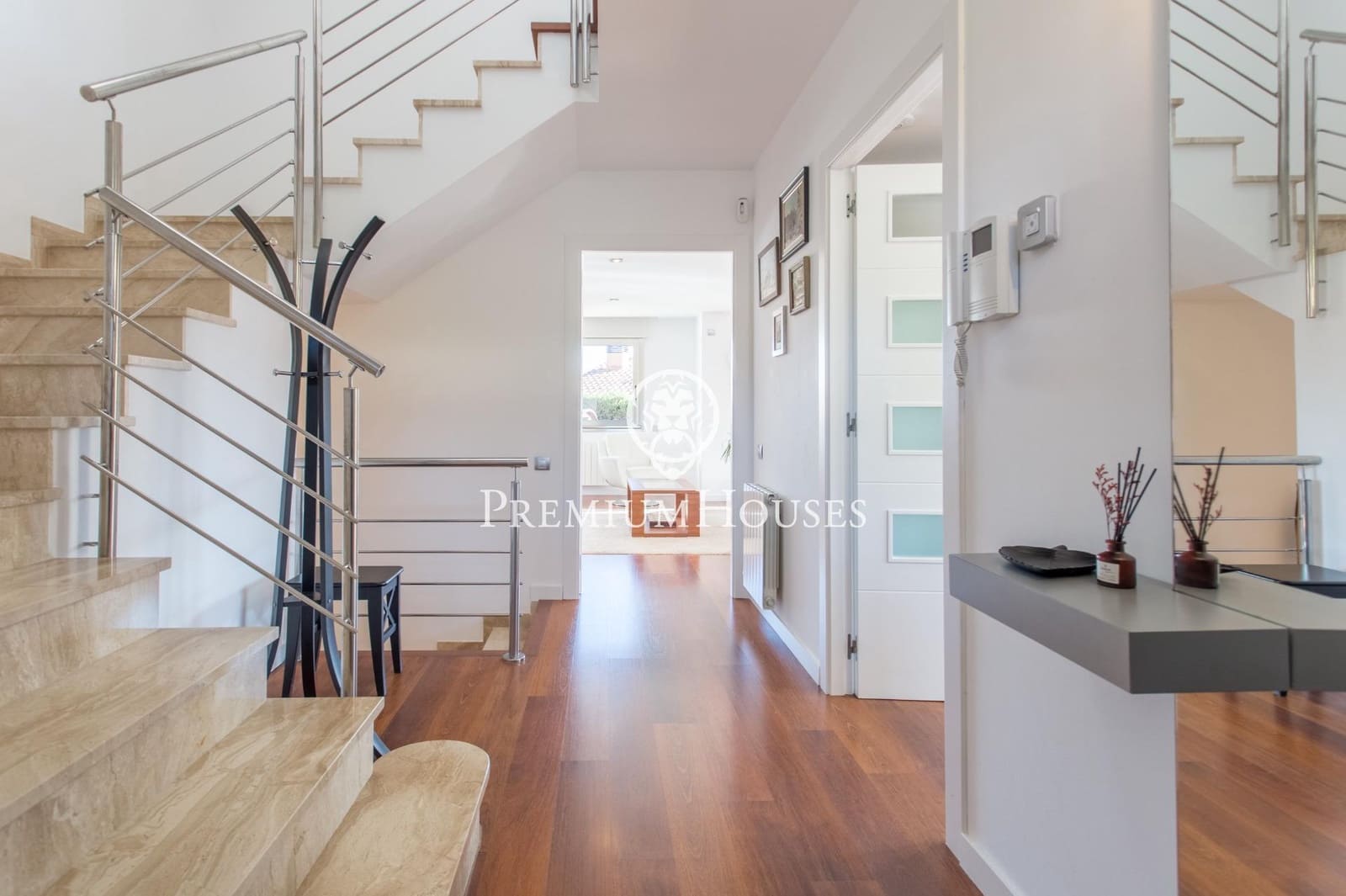 3 Zimmer Reihenhaus zu verkaufen in Vilassar de Dalt mit Pool Garage - 895.000 € (Ref: 9228480)