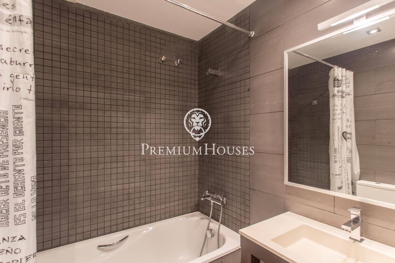 3 Zimmer Reihenhaus zu verkaufen in Vilassar de Dalt mit Pool Garage - 895.000 € (Ref: 9228480)