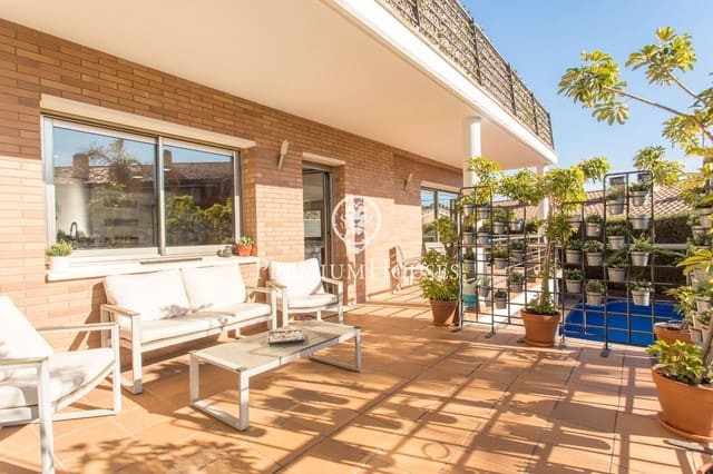 3 Zimmer Reihenhaus zu verkaufen in Vilassar de Dalt mit Pool Garage - 895.000 € (Ref: 9228480)