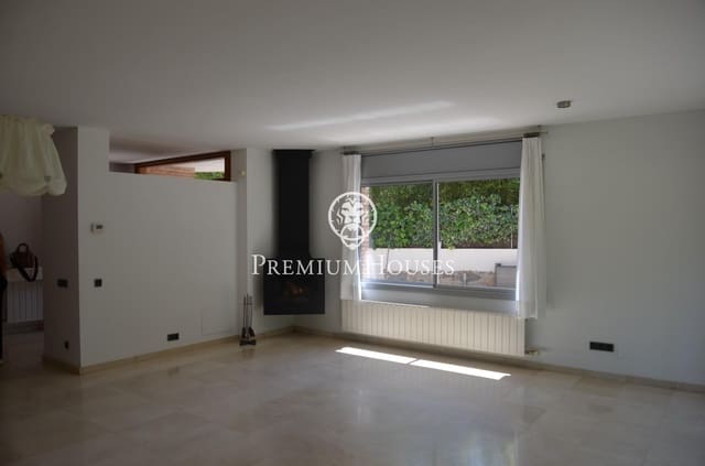 4 camera da letto Villetta a Schiera da affittare in Cabrils con piscina garage - 2.400 € (Rif: 9236408)