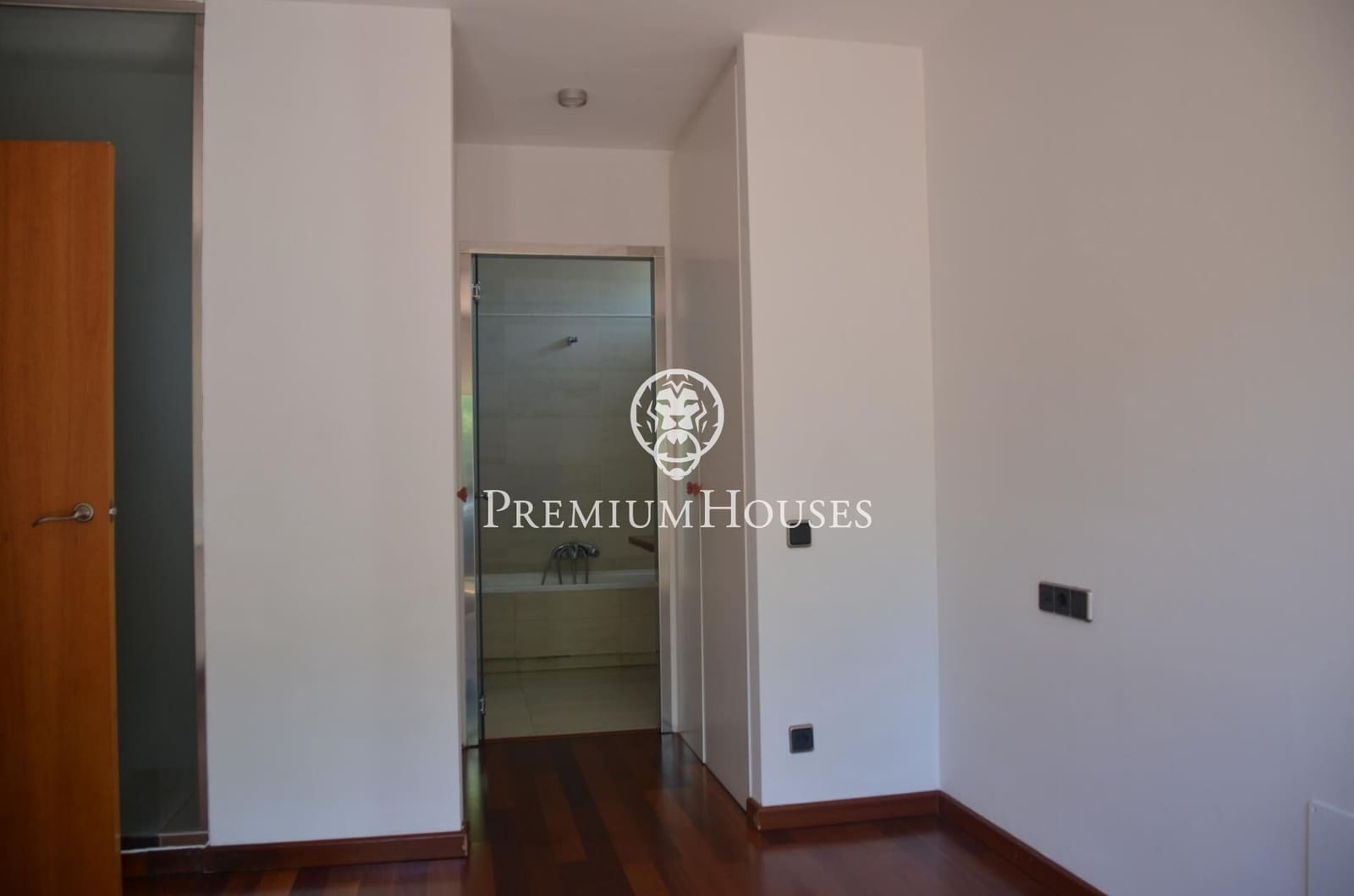 4 camera da letto Villetta a Schiera da affittare in Cabrils con piscina garage - 2.400 € (Rif: 9236408)