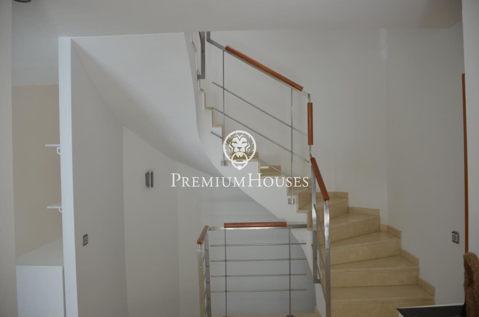 4 camera da letto Villetta a Schiera da affittare in Cabrils con piscina garage - 2.400 € (Rif: 9236408)