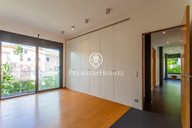 4 sypialnia Dom szeregowy na sprzedaż w Alella z basenem - 999 000 € (Ref: 9240392)