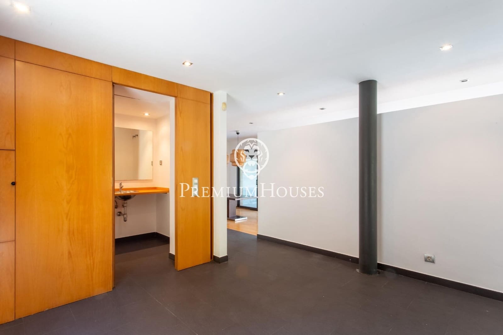 4 quarto Moradia em Banda para venda em Alella com piscina - 949 000 € (Ref: 9240392)