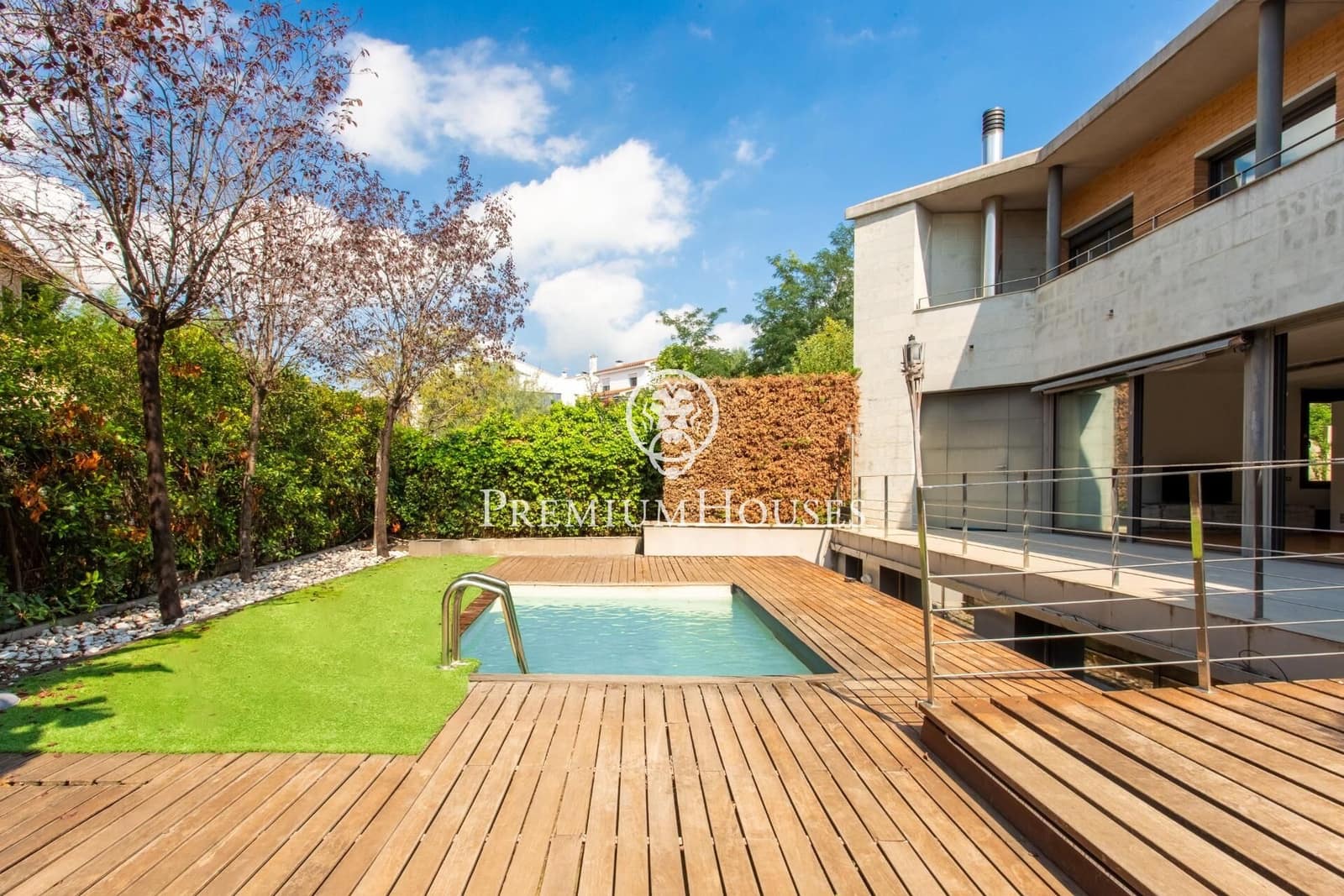 4 quarto Moradia em Banda para venda em Alella com piscina - 949 000 € (Ref: 9240392)