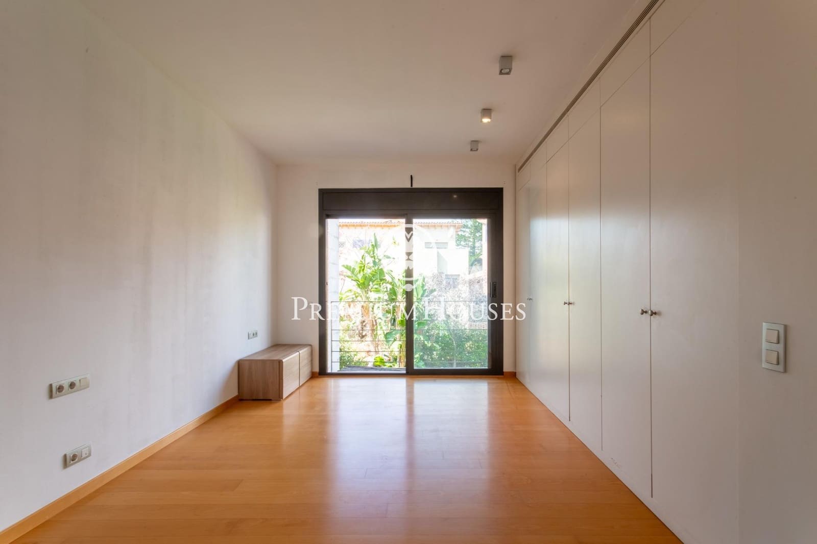 4 Zimmer Reihenhaus zu verkaufen in Alella mit Pool - 949.000 € (Ref: 9240392)