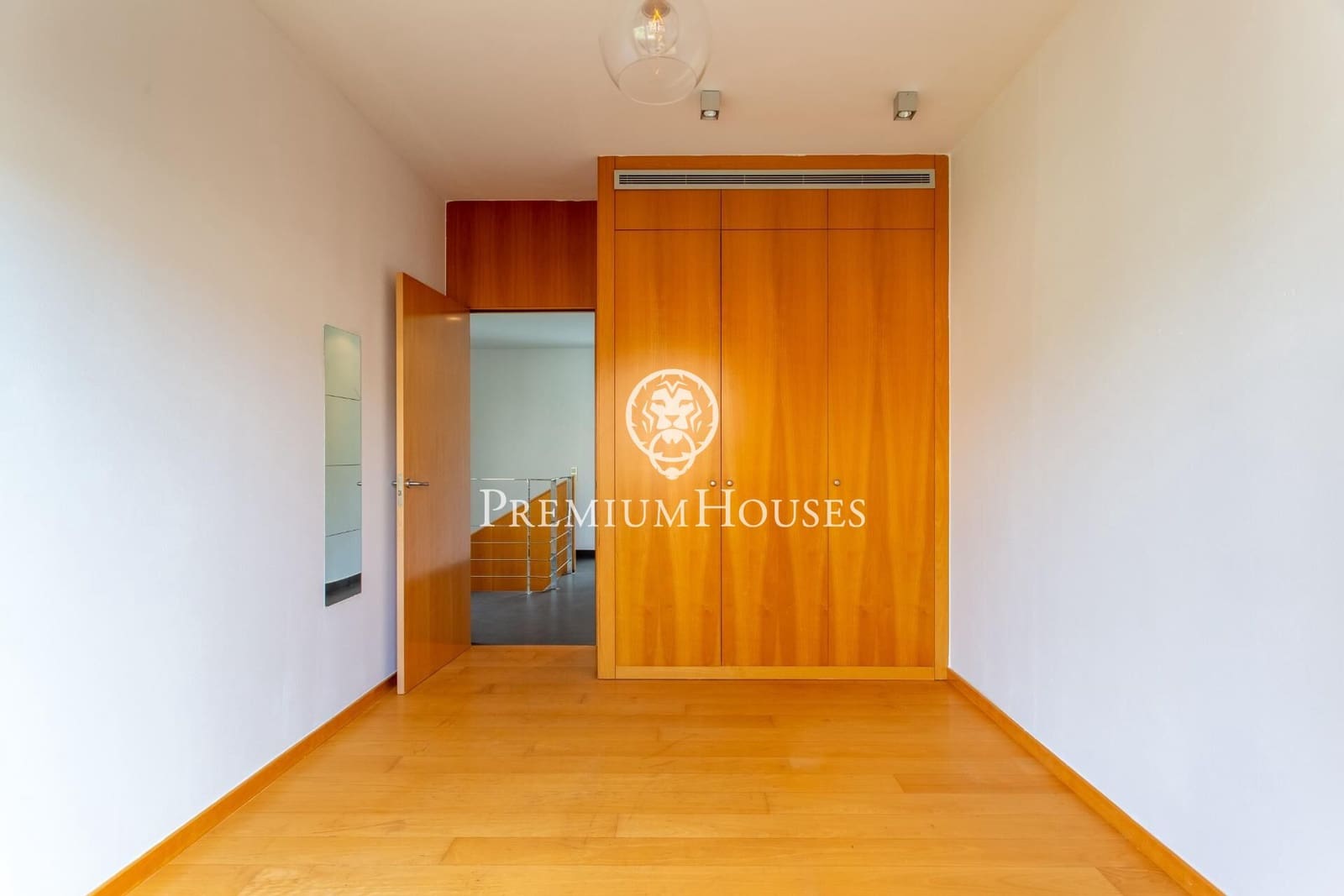 4 Zimmer Reihenhaus zu verkaufen in Alella mit Pool - 949.000 € (Ref: 9240392)