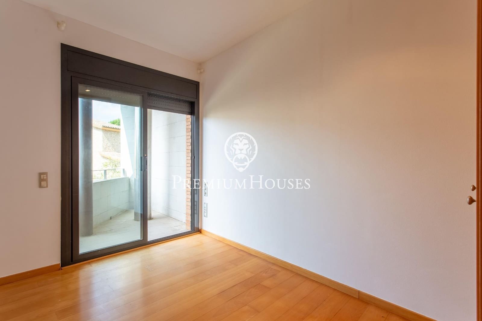 4 Zimmer Reihenhaus zu verkaufen in Alella mit Pool - 949.000 € (Ref: 9240392)