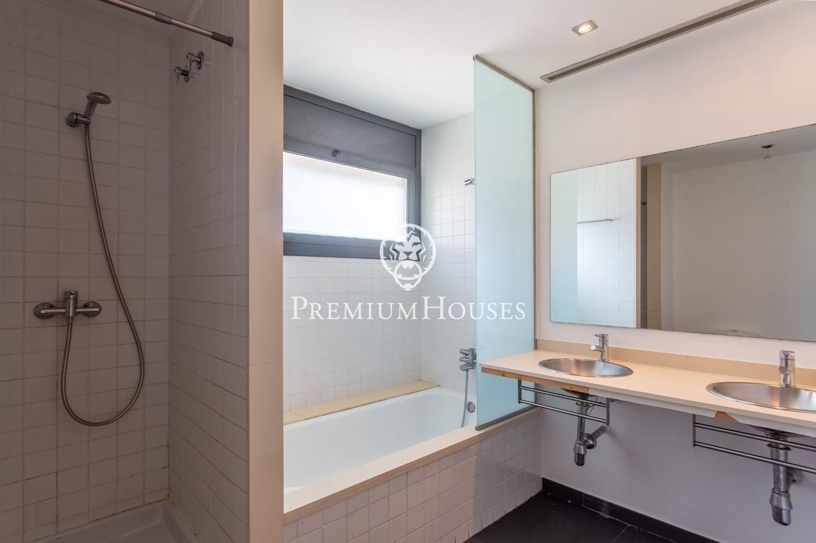 4 Zimmer Reihenhaus zu verkaufen in Alella mit Pool - 949.000 € (Ref: 9240392)